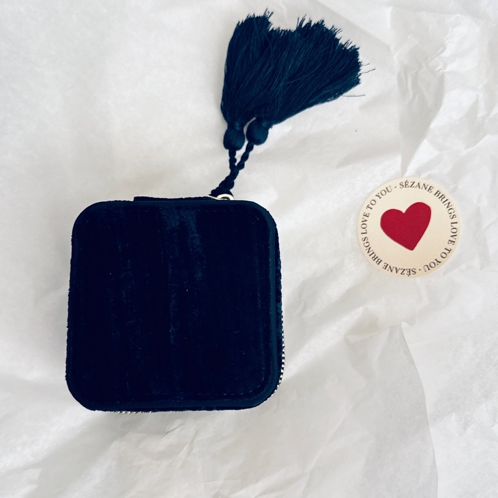 Sezane velvet jewelry box case